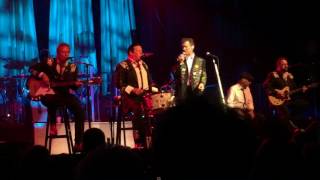 Chris Isaak - I'll Go Crazy (James Brown) (Des Moines, IA 8/1/17) chords