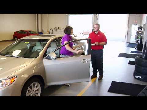 auto-repair-near-eau-claire-wi-|-markquart-toyota-service-walk-through