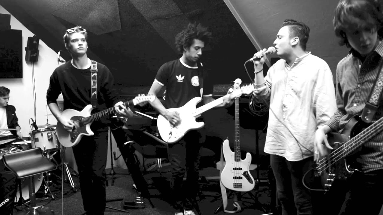 Self Destruction by Big Figure