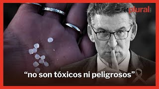 Feijóo define a los pellets de las costas gallegas como “bolas no tóxicas”