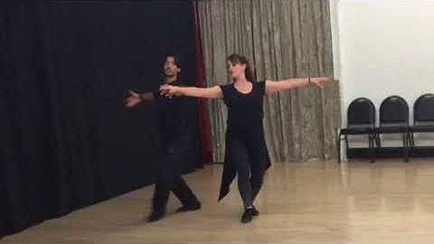 American smooth Foxtrot - bronze - swing step, grapevine, left box with ladies underarm turn