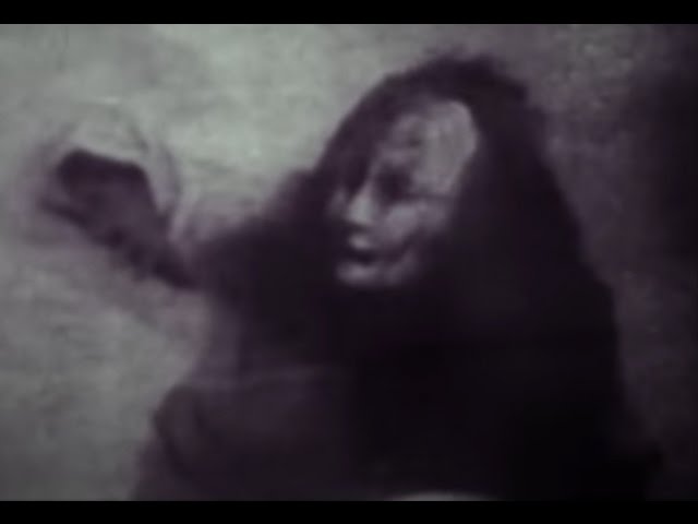 Regardez Skinny Puppy • Rain sur YouTube Regardez Skinny Puppy • Rain sur YouTube