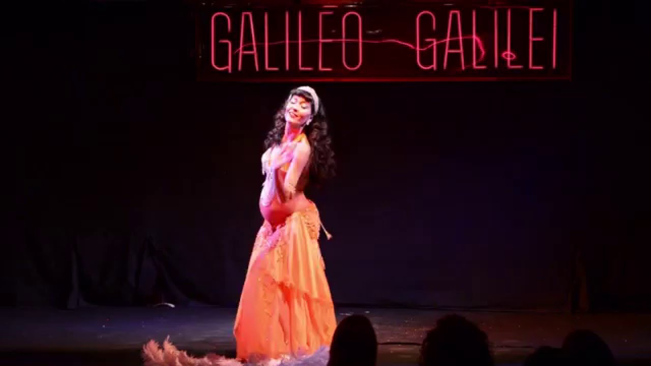 Evil Eva (Eva Guerrero)  "Ana Fil Houb"