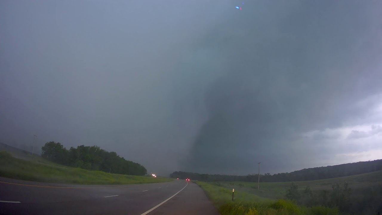 Lawrence Tornado Outer Edge of Developing Large Wedge YouTube