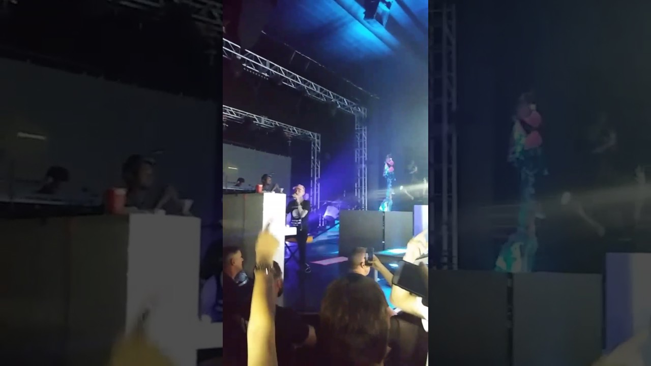 Blackbear Performs 'IDFC' at the Memphis New Daisy Theatre