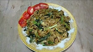 Masakan nya biasa ,tapi serasa enak dg nasyid tanpa musik