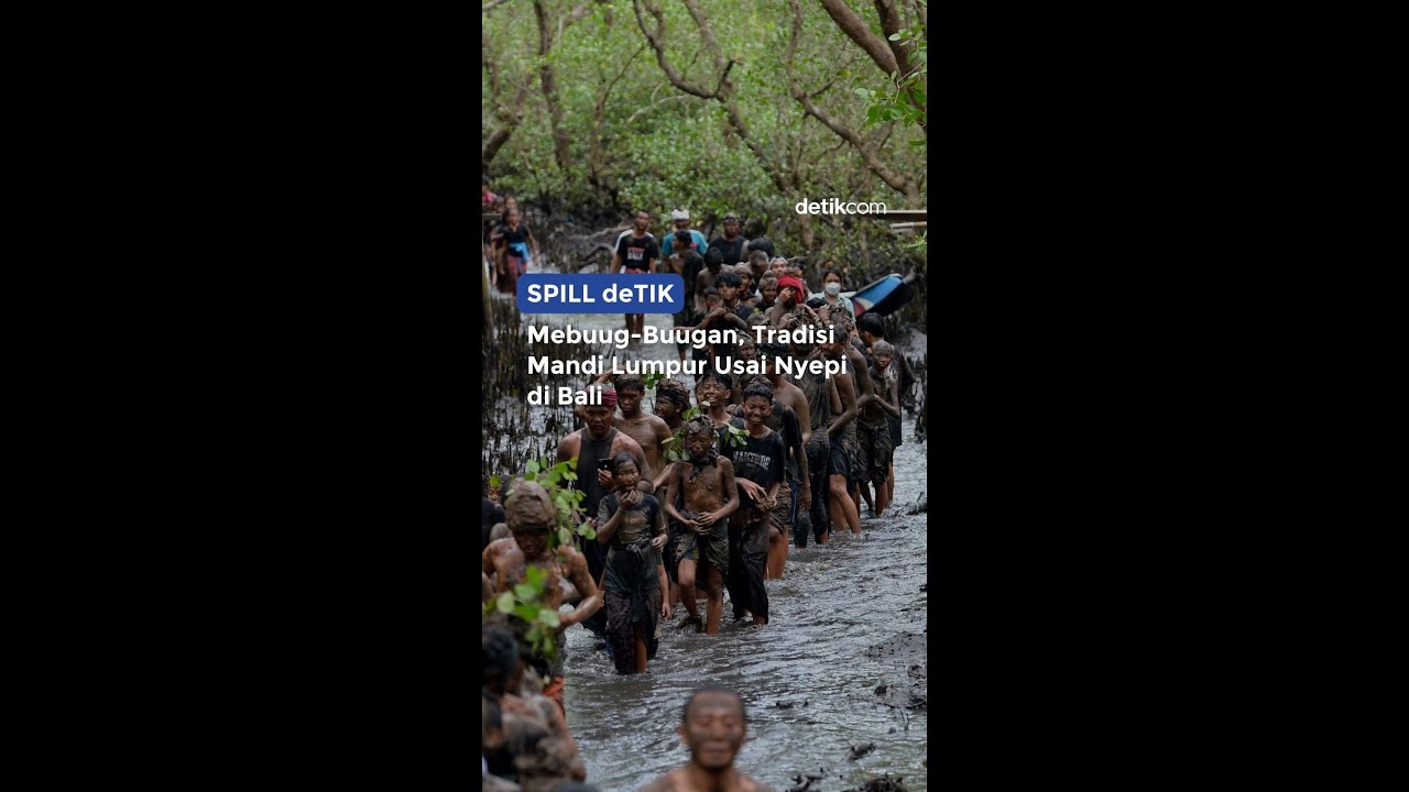 Mebuug-Buugan Tradisi Mandi Lumpur Usai Nyepi