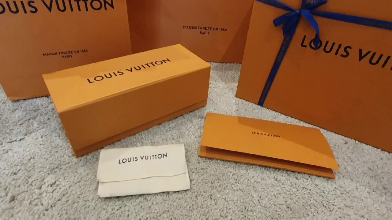 Louis Vuitton gift box Malletier A Paris Maison Fondee En 1854