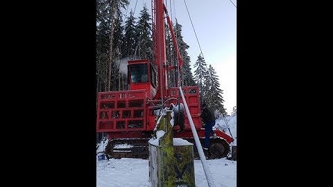 logging equipment starting after hard freeze #job #world