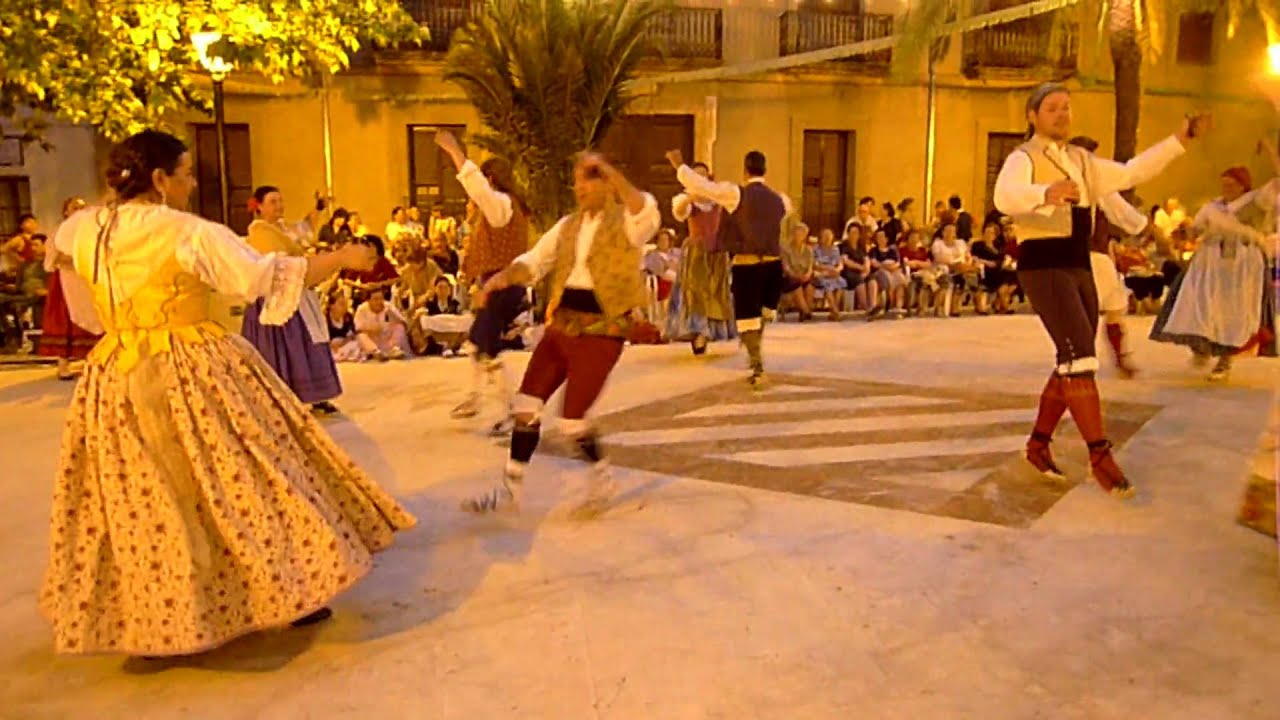 04 Danses de Muro a Palacio del 1 al 5 de-06-2010-(Balls Baladre i sopar)-1080HD