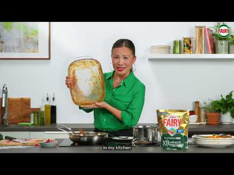 That's Fairy Squeaking Clean! Fairy joins forces with Celebrity Chef Poh Ling Yeow to relaunch 30 Minute Miracle dishwashing tablets.