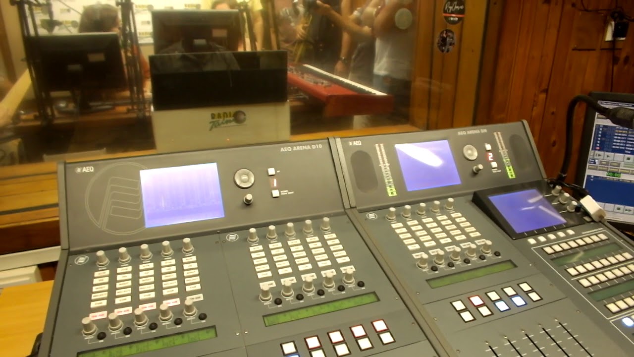 @abuenahoracuba BRENDA BESADA Y ROBERTO FONSECA DIALOGAN SOBRE LA MÚSICA EN CUBA