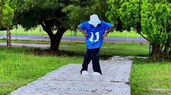 SNOOP DOGG DANCE