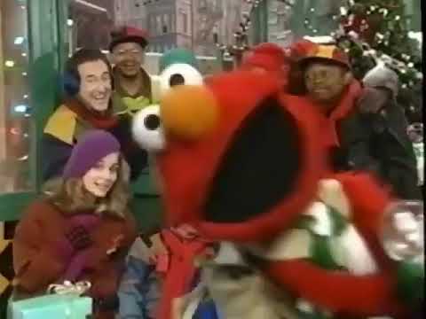 Elmo Saves Christmas — трейлер