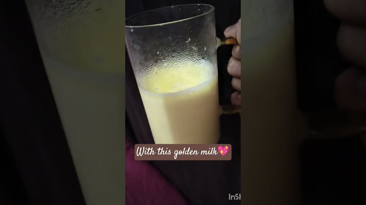 Reduces inflammation, improve immunity just add pich of turmeric and black pepper in milk💞 