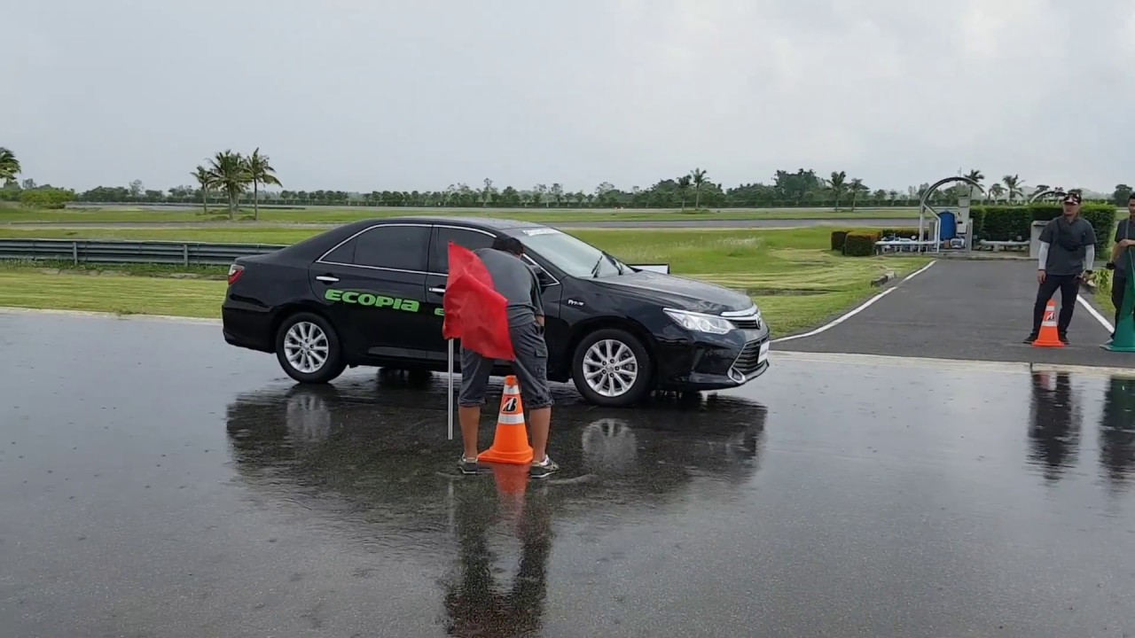 Ecopia EP200 Wet Brake Test