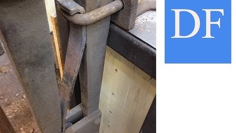 Blacksmithing for Beginners -  How To Forge A Leaf Spring For A Post Vise