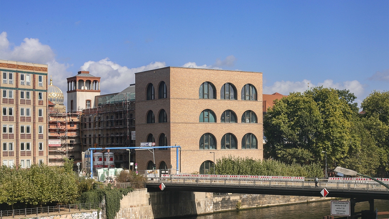 Telekom School Of Transformation - Berlin | construction site time lapse