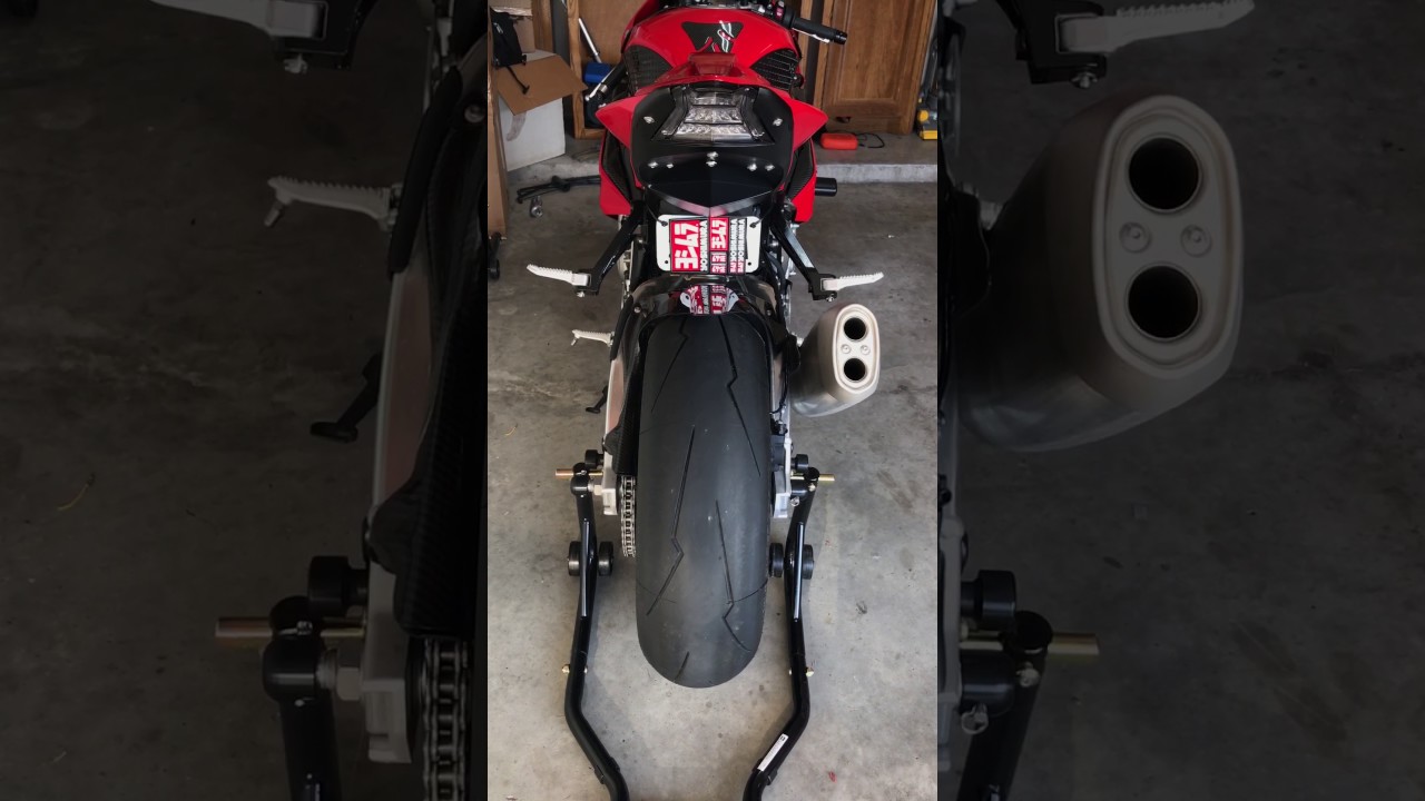 BMW S1000 RR LICENSE PLATE MOUNT 3MM MOUNTING TAPE & ZIP TIE