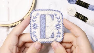 お花装飾のアルファベット刺繍 | 刺繍図案付 | Hand embroidery  By L'atelier Sfil