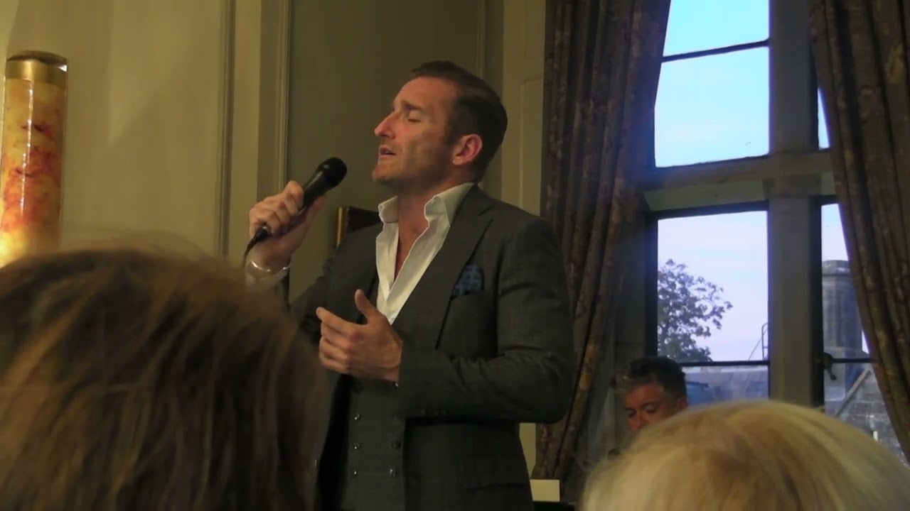 Broken Vow sung by renowned Irish Tenor Paul Byrom