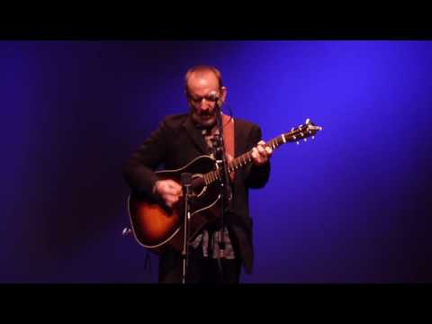 Colin Hay "Down Under" at Santa Cruz Guitars 40th Anniversary 24-Sep-2016