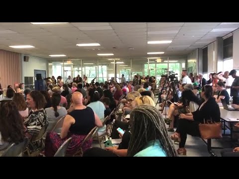 Video Now: Parents attend Providence schools forum