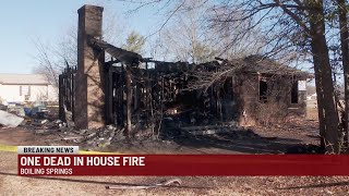 One dead in Boiling Springs house fire