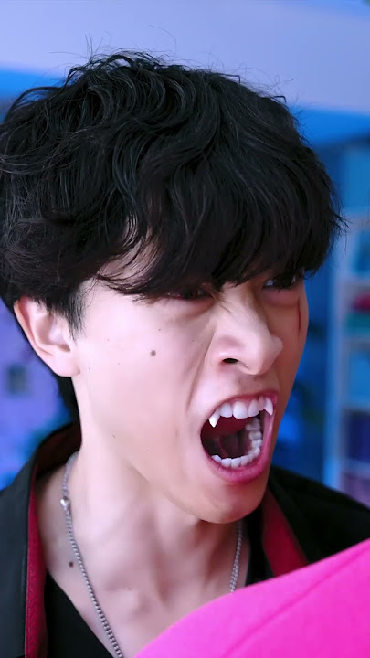 Vampire Boys FIGHT Over Girl 👿