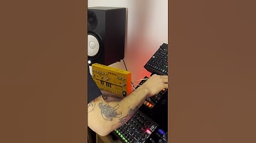 Live Techno Improvistation #techno #electronicmusic #liveimprovisation #fmsynthesis #viralvideo