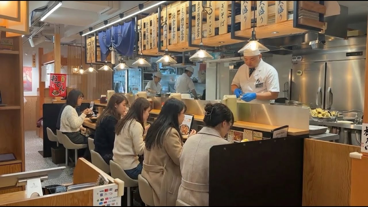 【東京】行列が止まらない、デカ盛り天ぷらが器から崩壊寸前の爆量丼に密着