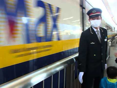 E4系上越新幹線たにがわ+とき 東京駅発車