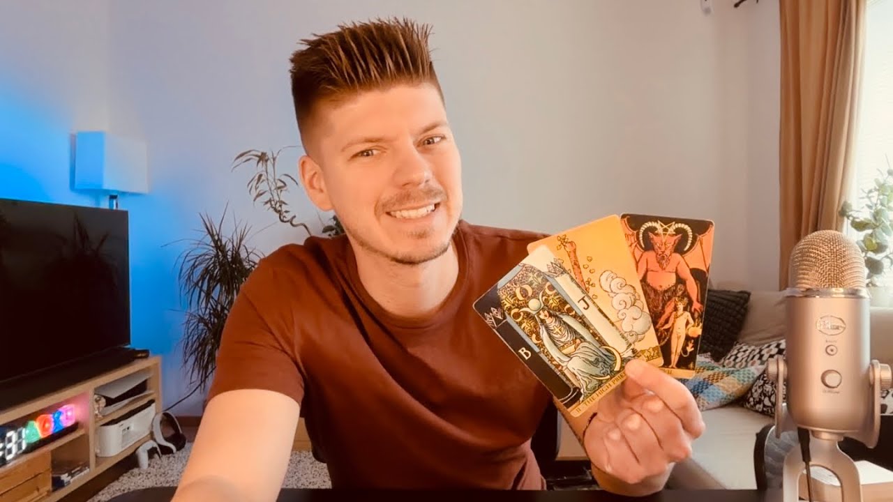 PISCES ♓︎ Someone New Coming Towards You Pisces!🤩♥️ However! They Come With a Warning! [JUNE 2025]