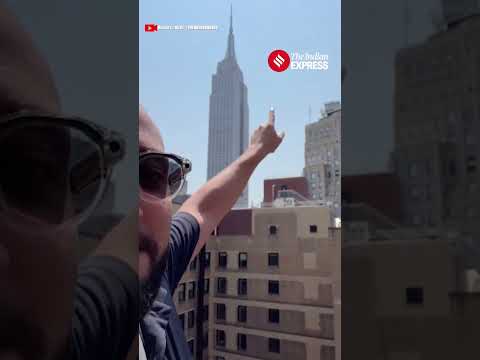 Video WATCH | Couple's Proposal Stunt Atop Empire State Building In New York
