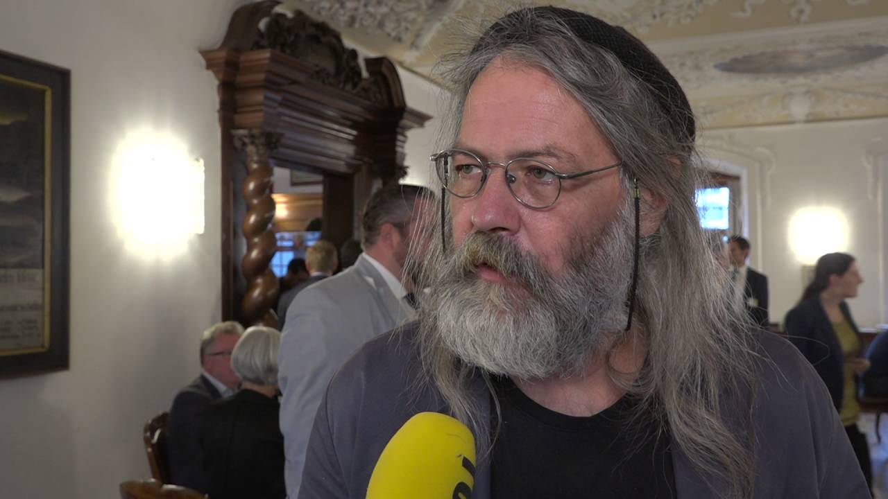 Zürcher Bevölkerung soll bei Pistenveränderungen mitreden (TELE TOP)