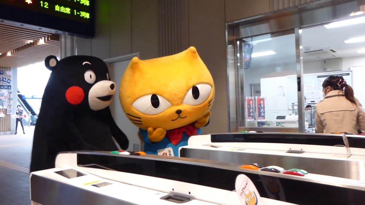 Kumamon Birthday Festival 2016] Forcing my way through the