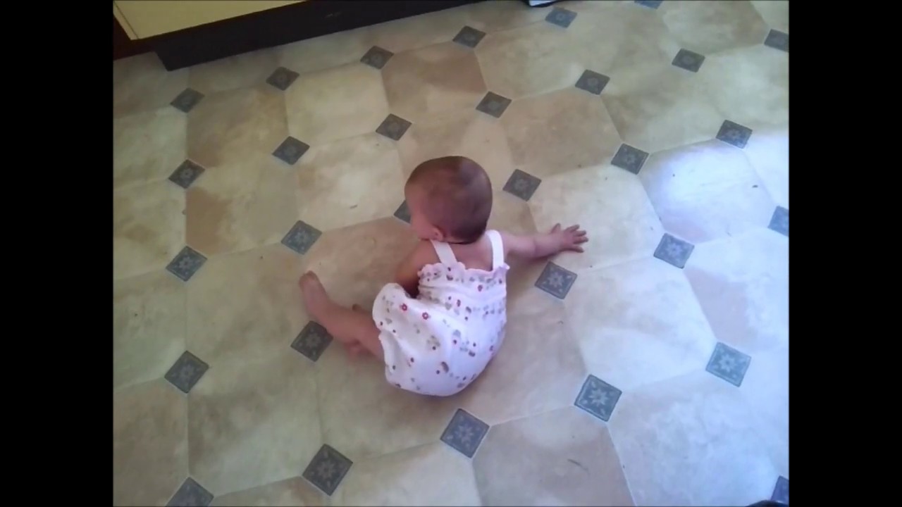 Atlantis Crawling - 7 - 8 Months