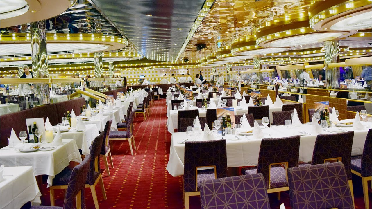 Costa Diadema - Italian Night in Ristorante Fiorentino