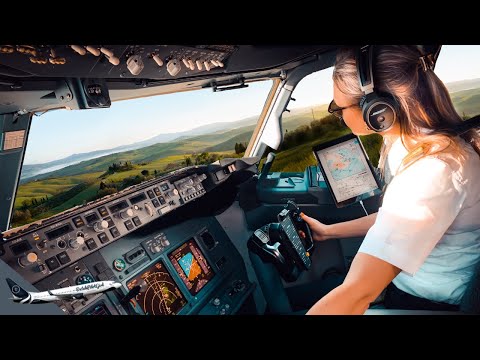 Boeing 737 Incredible Landing Pisa Italy Tuscany Airport Rwy04r | Cockpit View | Airline Pilot Life