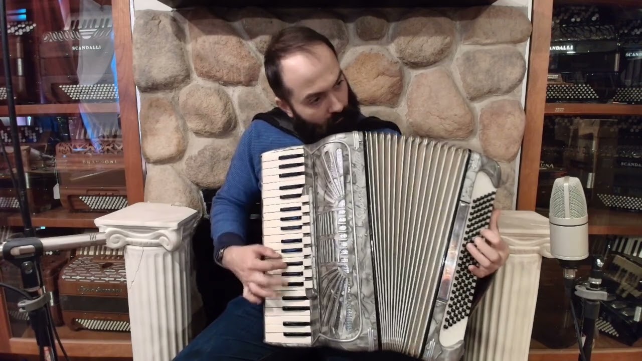 6707 - Silver Super Stradella Piano Accordion LMMH 41 120 $999