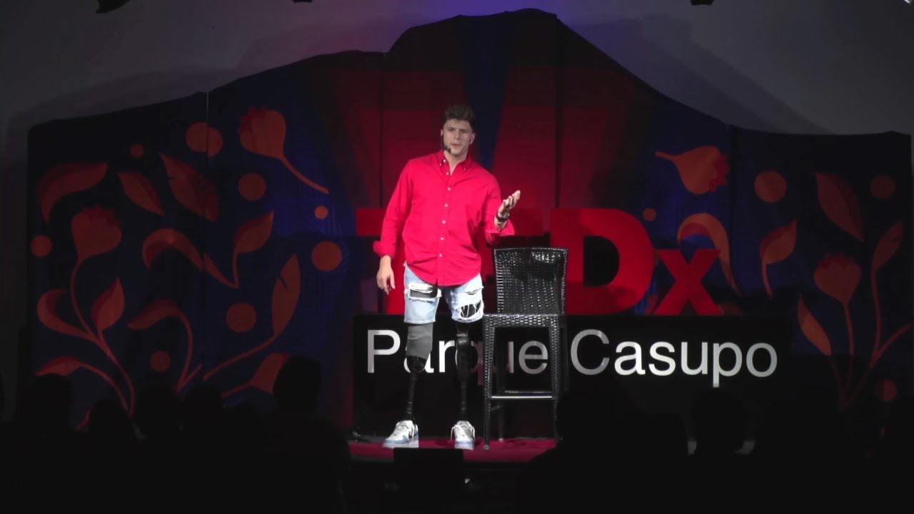 Perdí mis piernas, gané un propósito | Juan Pablo Dos Santos | TEDxParqueCasupo