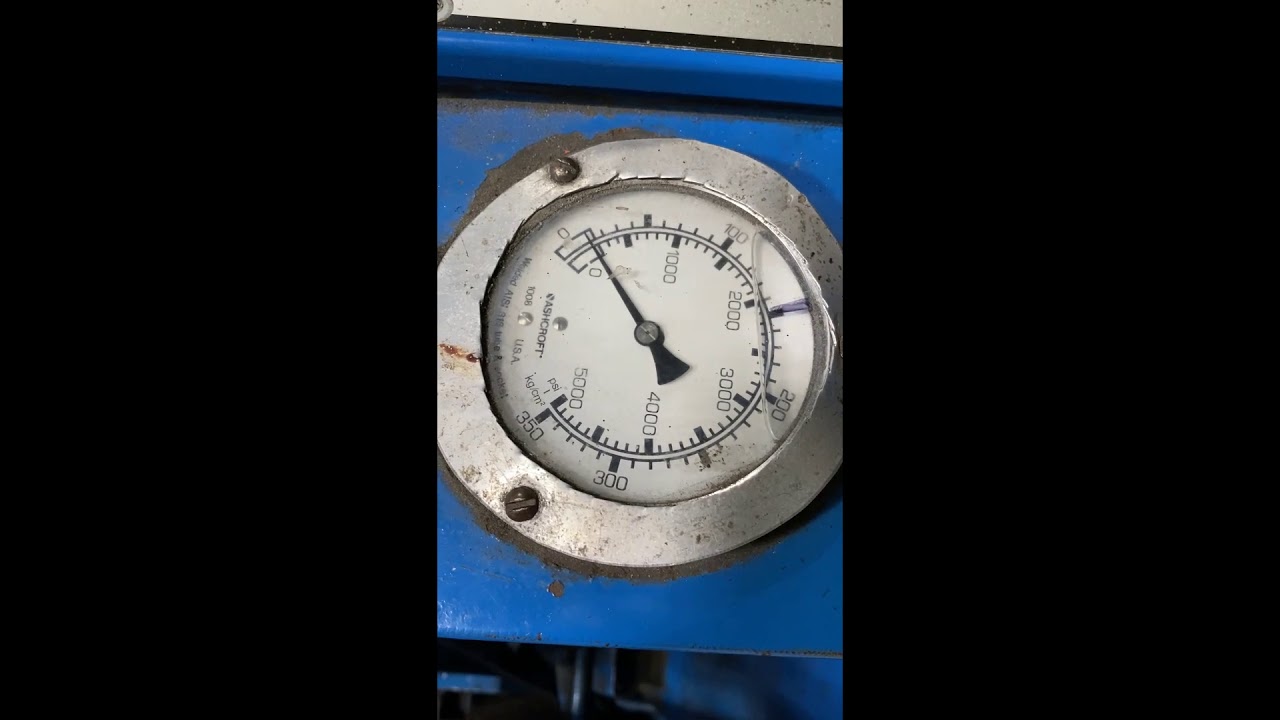 Harris Badger Horizontal Baler, Model L100S-2-10/7, 100 Hp