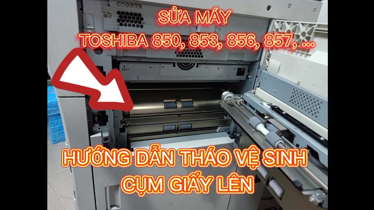 Tháo vệ sinh cụm giấy lên vào Drum máy toshiba khi bột giấy và mực... - Vệ sinh máy photocopy Toshiba
Dễ dàng giải quyết vấn đề vệ sinh máy photocopy Toshiba của bạn với cách tháo vệ sinh cụm giấy lên vào Drum máy Toshiba. Với thao tác đơn giản và nhanh chóng, bạn có thể loại bỏ bụi bẩn và chất cặn bám tồn tại trên bề mặt máy in, giúp cho chiếc máy luôn hoạt động tối ưu và giảm nguy cơ gây hư hỏng.