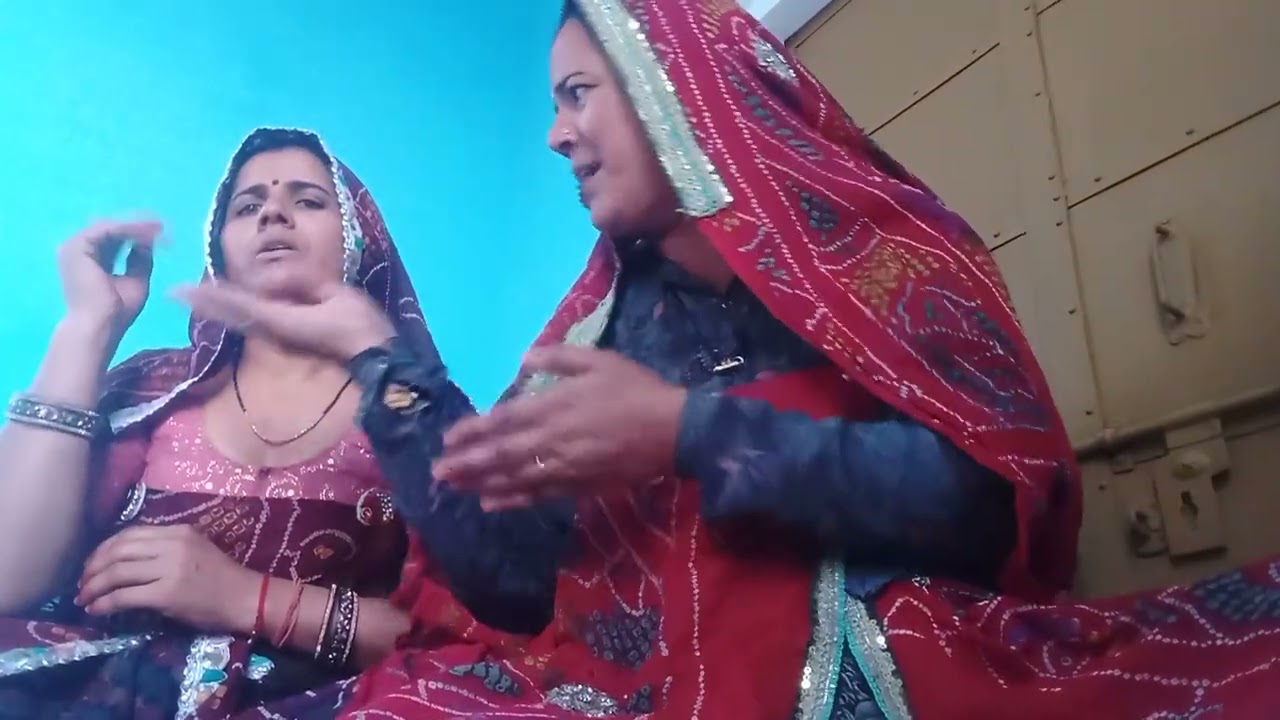 ढूंढ पूजने पर गाया जाने वाला गीत दुर्दैशासु तुम्हारा बाईजी आया ल्याया ल्याया होलरिया को ढूंढ़ जी 