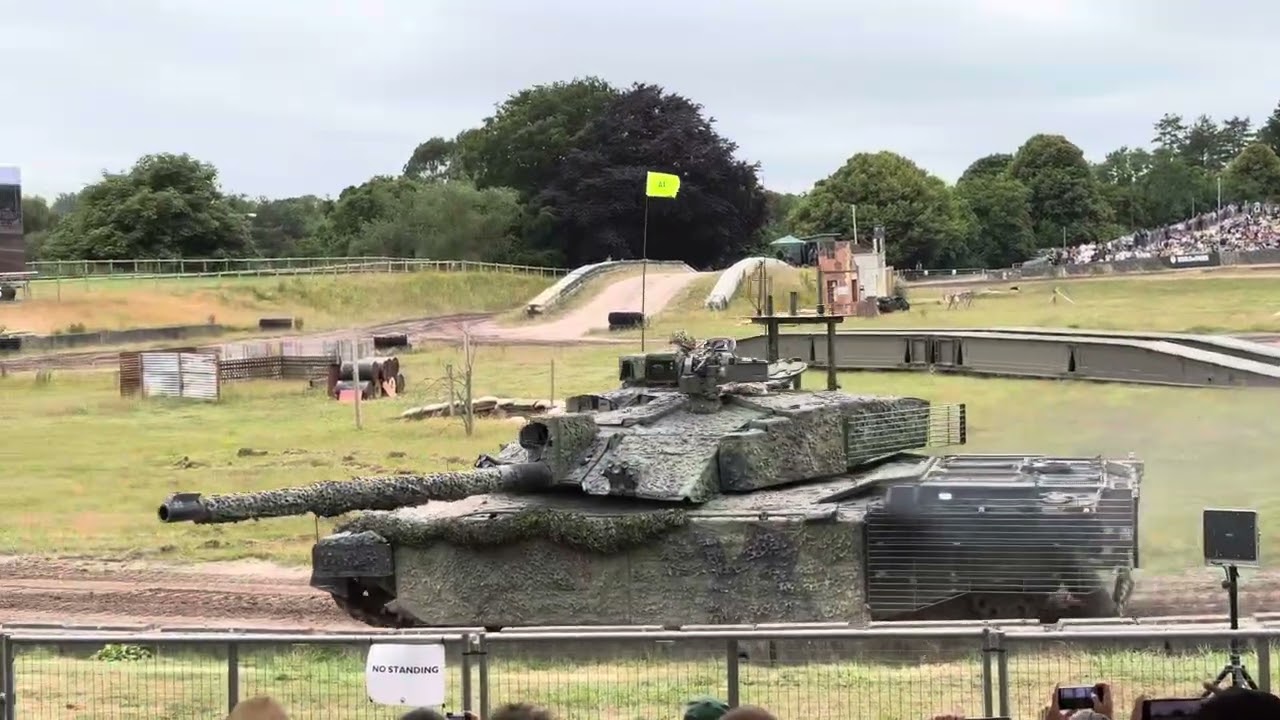 Tankfest 2025 UK Challenger 2