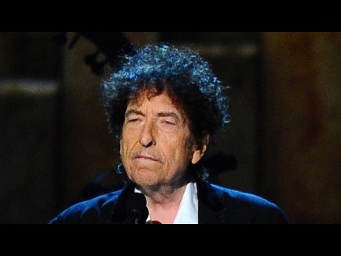 Bob Dylan Gives Rare Interview and Talks Sinatra, Elvis