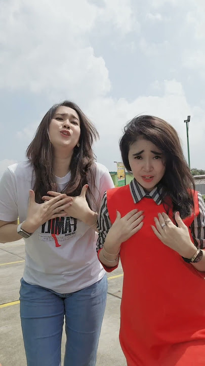 puaskah kau menyiksa batinku inii...