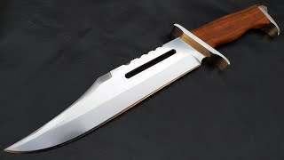 Fabricación del cuchillo Bowie de Rambo 3