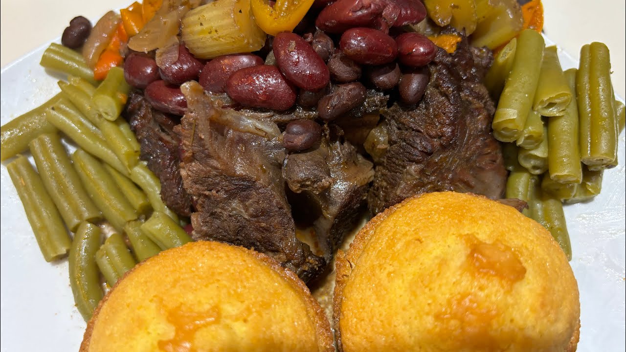 Southern Beef Neck Bones | OLD SCHOOL OVEN BAKE - YouTube