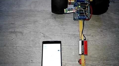 Arduino Uno + DK eletronics motor shield + hc-06 + Roboremofree